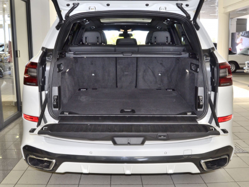 BMW X5 XDrive 30D in Botswana