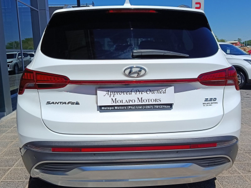 Hyundai Santa Fe R2.2 Executive in Botswana