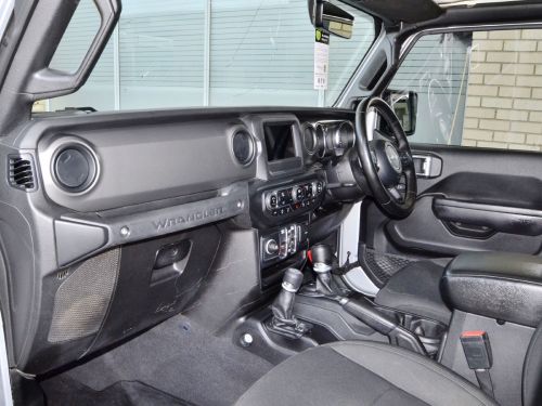 Jeep Wrangler Unlimited Sport in Botswana