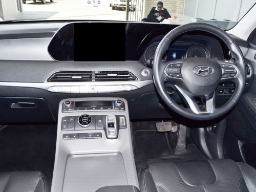 Hyundai Palisade Elite - 7 Seater in Botswana