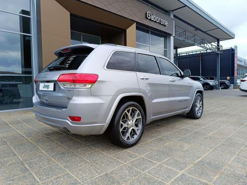 Jeep Grand Cherokee in Botswana