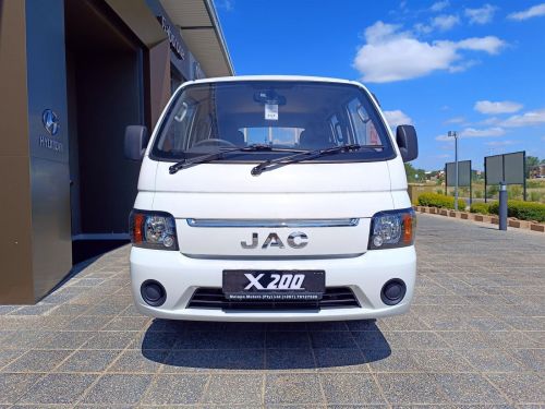 JAC X200 2.8D D/C D/S in Botswana
