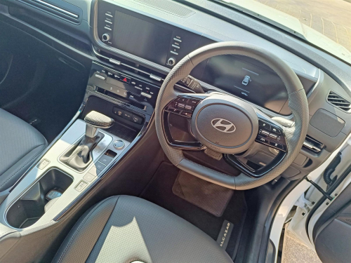 Hyundai Alcazar Elite 7 Seater in Botswana