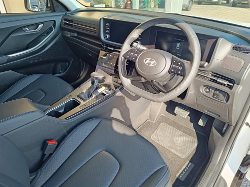 Hyundai Alcazar Elite 7 Seater in Botswana