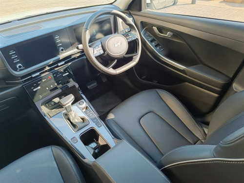 Hyundai Alcazar Elite 7 Seater in Botswana