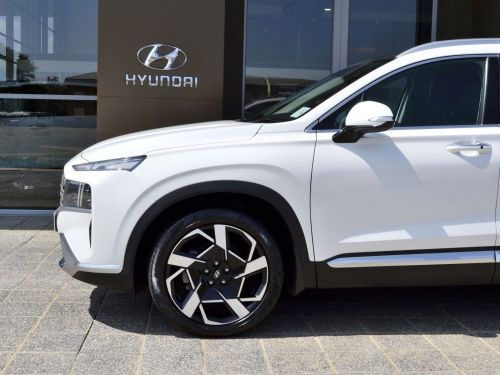 Hyundai Santa Fe Elite in Botswana