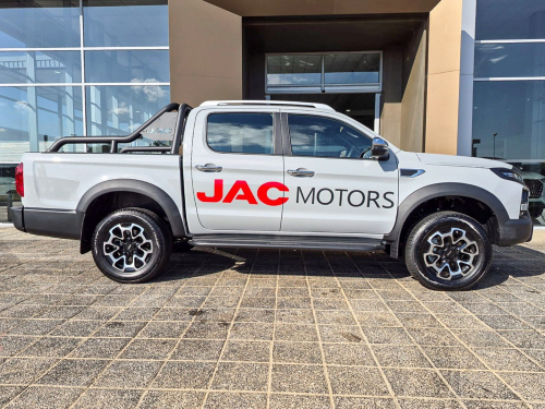 JAC T9 SuperLux in Botswana