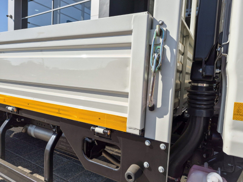 JAC N56 3 Ton Dropside in Botswana