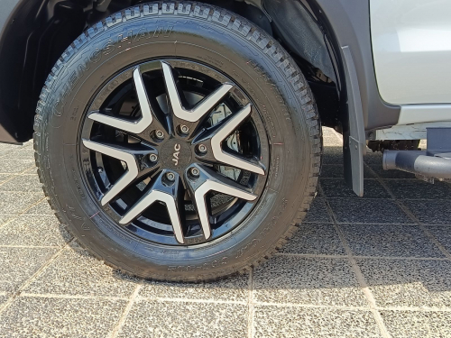JAC T8 D/Cab 2.0 CTi 4x4 LUX in Botswana