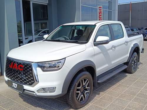 JAC T8 D/Cab 2.0 CTi 4x4 LUX in Botswana