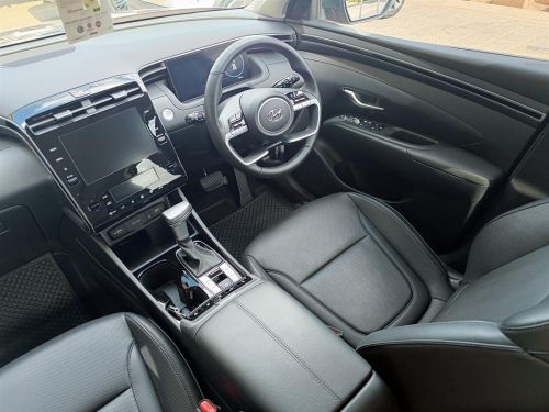 Hyundai Tucson 2.0L Elite FWD in Botswana