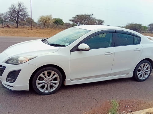 Mazda 3 Exela in Botswana