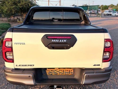 Toyota Hilux Legend RS 2,8 GD6 4x4 in Botswana
