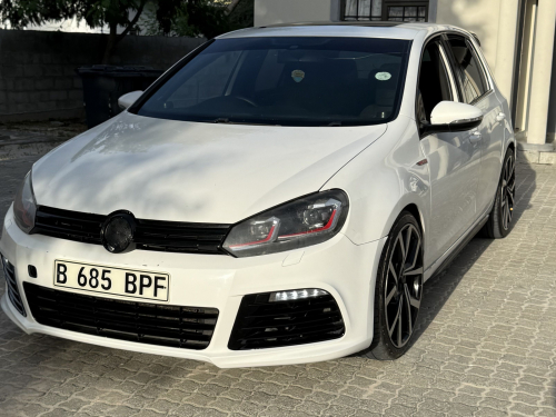 Volkswagen GTI 6 in Botswana