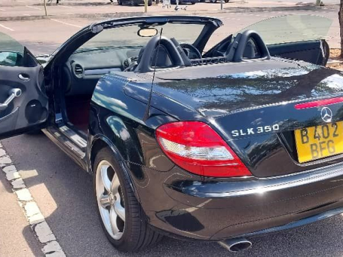 Mercedes-Benz SLK 350 in Botswana