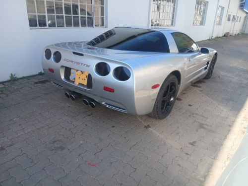 Chevrolet Corvette C5 5.7 V8 in Botswana