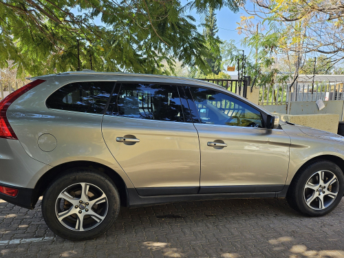Volvo XC60 D3 in Botswana