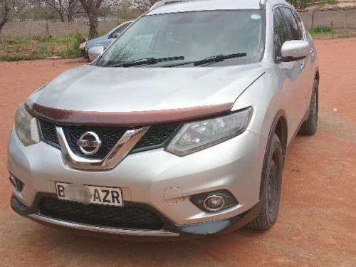 Used Nissan X-trail for sale in Gaborone