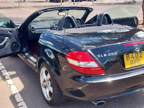 Mercedes-Benz SLK 350 in Botswana