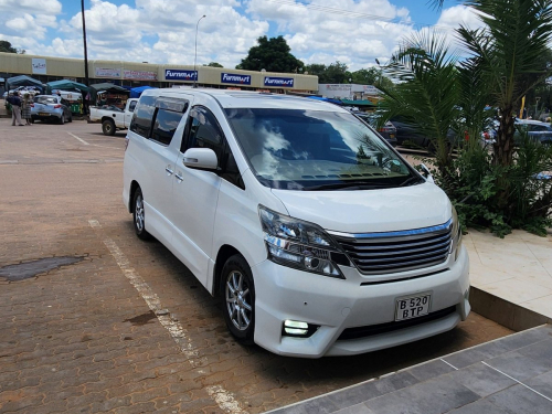 Toyota Vellfire in Botswana