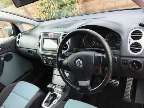 Volkswagen Cross Golf in Botswana