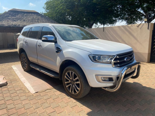 Ford Ford Everest in Botswana