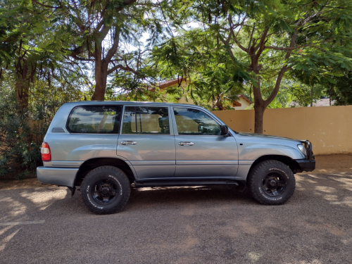 Pre-owned Toyota Landcruiser GX 4,5Efi for sale in 