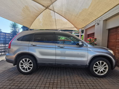 Honda CRV 2.4 AWD in Botswana