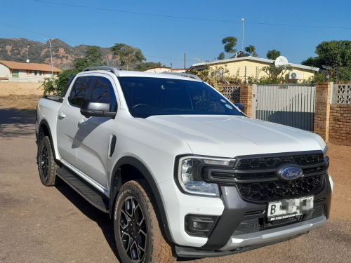 Ford Ranger Wildtrak 2.0 Biturbo 4X4 in Botswana
