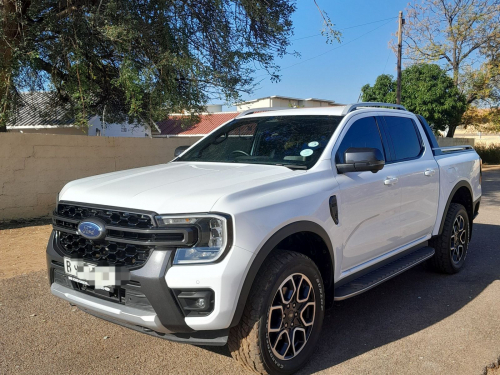 Ford Ranger Wildtrak 2.0 Biturbo 4X4 in Botswana
