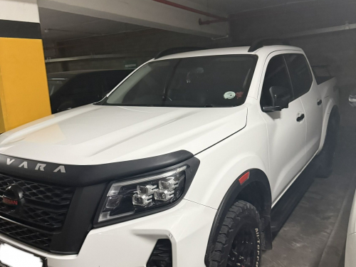 Nissan Navara 4x4 Auto in Botswana