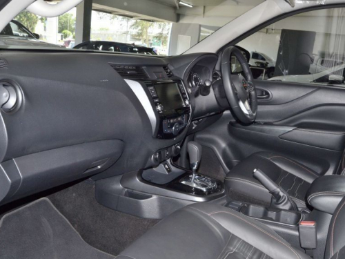 Nissan Navara 4x4 Auto in Botswana
