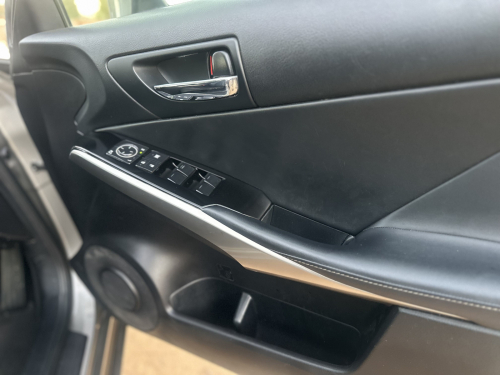 Lexus IS250 in Botswana