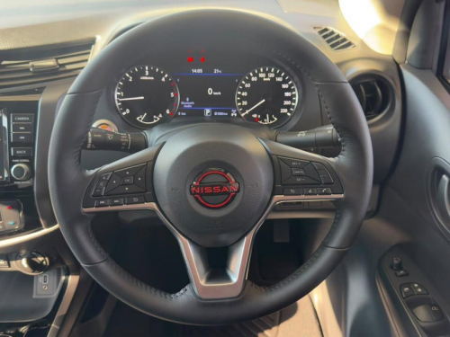 Nissan Navara Pro 4X in Botswana
