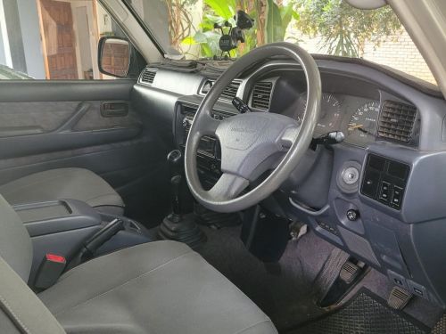 Toyota Land Cruiser - 80 series in Botswana