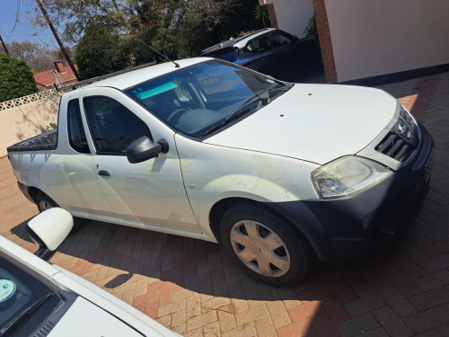 Used Nissan NP 200 for sale in Gaborone