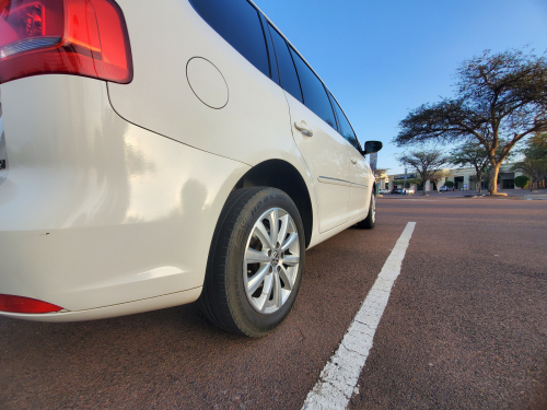 Volkswagen Touran 1.4i 7Seater in Botswana