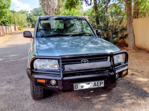 Pre-owned Toyota Land Cruiser 4.5 efi for sale in 