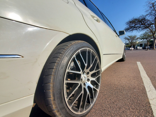 Mercedes-Benz E300 V6 in Botswana