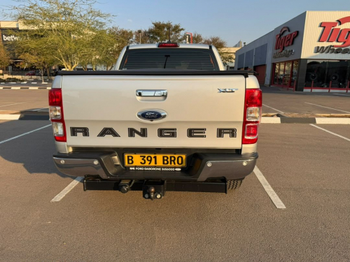 Ford Ranger 4x4 in Botswana