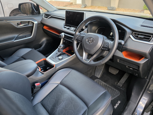 Toyota Rav4 GXR Hybrid in Botswana