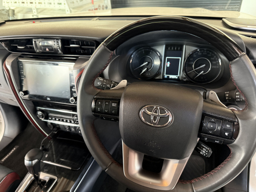 Toyota Fortuner 2.8 GD6 VX  4x4 in Botswana