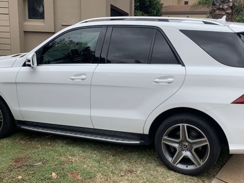 Mercedes-Benz GLE400 in Botswana