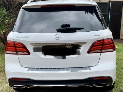 Mercedes-Benz GLE400 in Botswana