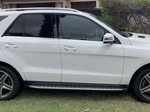 Mercedes-Benz GLE400 in Botswana
