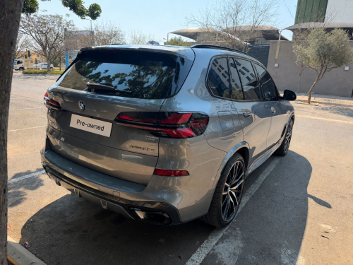 BMW X5 xDrive30d in Botswana