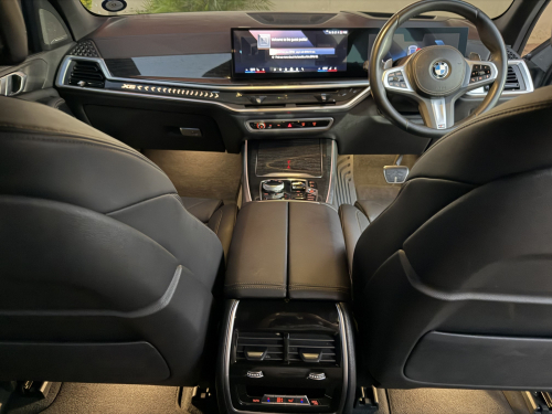 BMW X5 xDrive30d in Botswana