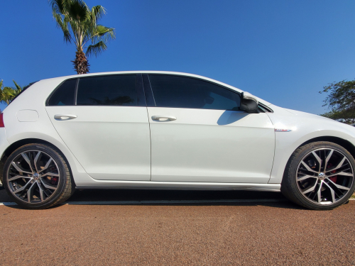 Volkswagen GOLF 7 GTI in Botswana