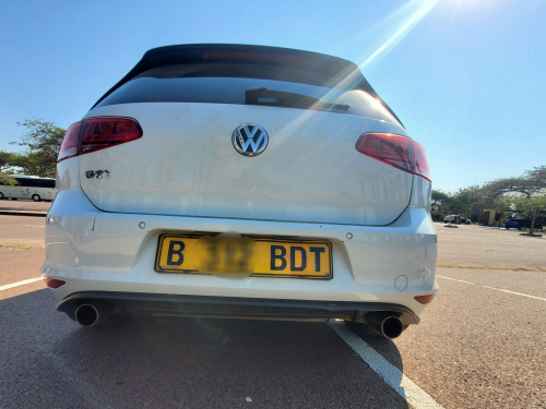 Volkswagen GOLF 7 GTI in Botswana