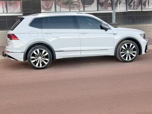 Volkswagen Tiguan 2.0 TSI, R-Line, Allspace in Botswana